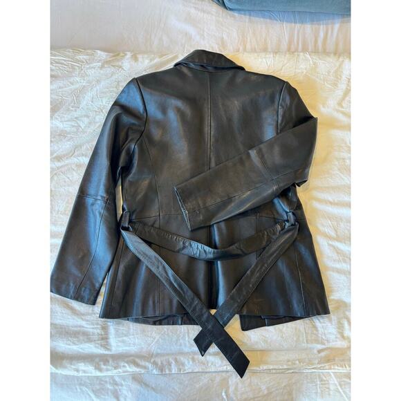 Vintage Women’s Black Genuine Leather Jacket with Buttons and Belt - Picture 2 of 10